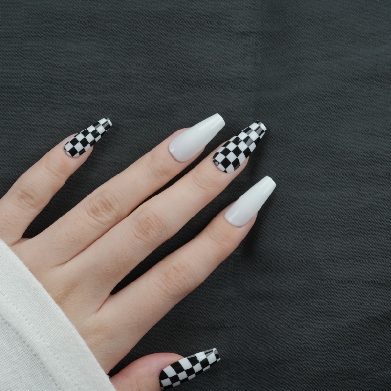 Black-White Checkerboard Stiletto Press-On Nails,Black-White Checkerboard Stiletto Press-On Nails 