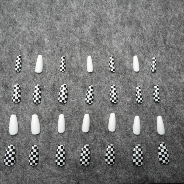 Black-White Checkerboard Stiletto Press-On Nails,Black-White Checkerboard Stiletto Press-On Nails 