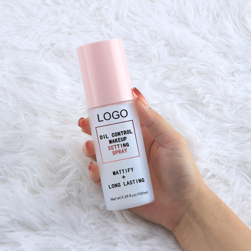 Private Label MatteLock Oil-Control Spray - 100ml Pink-White Color-Block Bottle + Logo Printing Customization