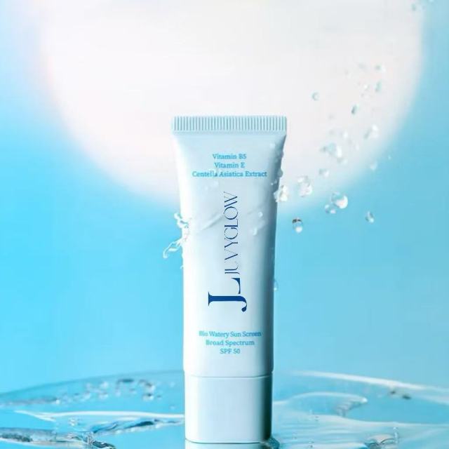 Watery Sun Screen SPF 50 OEM Manufacture|Broad Spectruml  Light Weight For Wholesale,Watery Sun Screen SPF 50 OEM Manufacture|Broad Spectruml  Light Weight For Wholesale 