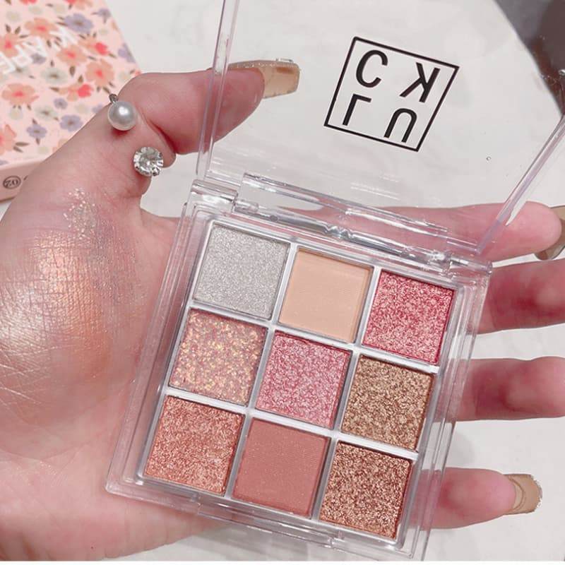 Nine-Color Private Label Eyeshadow Palette With Glitter, Shimmer, Matte & Transparent Finishes,Nine-Color Private Label Eyeshadow Palette With Glitter, Shimmer, Matte & Transparent Finishes 