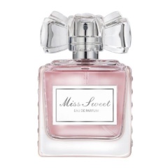 Romantic floral fragrance