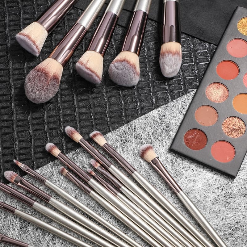 18-Piece Makeup Brush Set, Unbranded Beauty Tools OEM Manufacturer & Supplier,12-Piece Portable Makeup Brush Set, Beauty Tools OEM Manufacturer & Supplier 