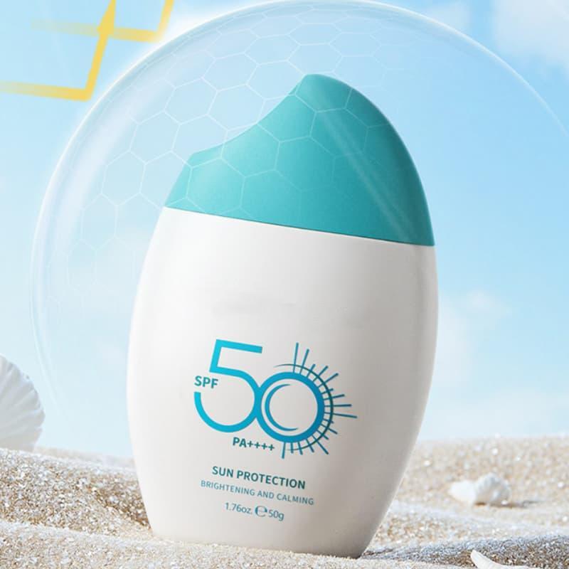 Triple Protection Sunscreen SPF50+, Lightweight & Moisturizing Lotion Against UV Rays,Triple Protection Sunscreen SPF50+, Lightweight & Moisturizing Lotion Against UV Rays 