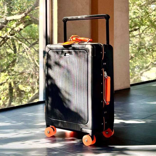 Front-Opening Aluminum Frame Suitcase with Skating Wheels