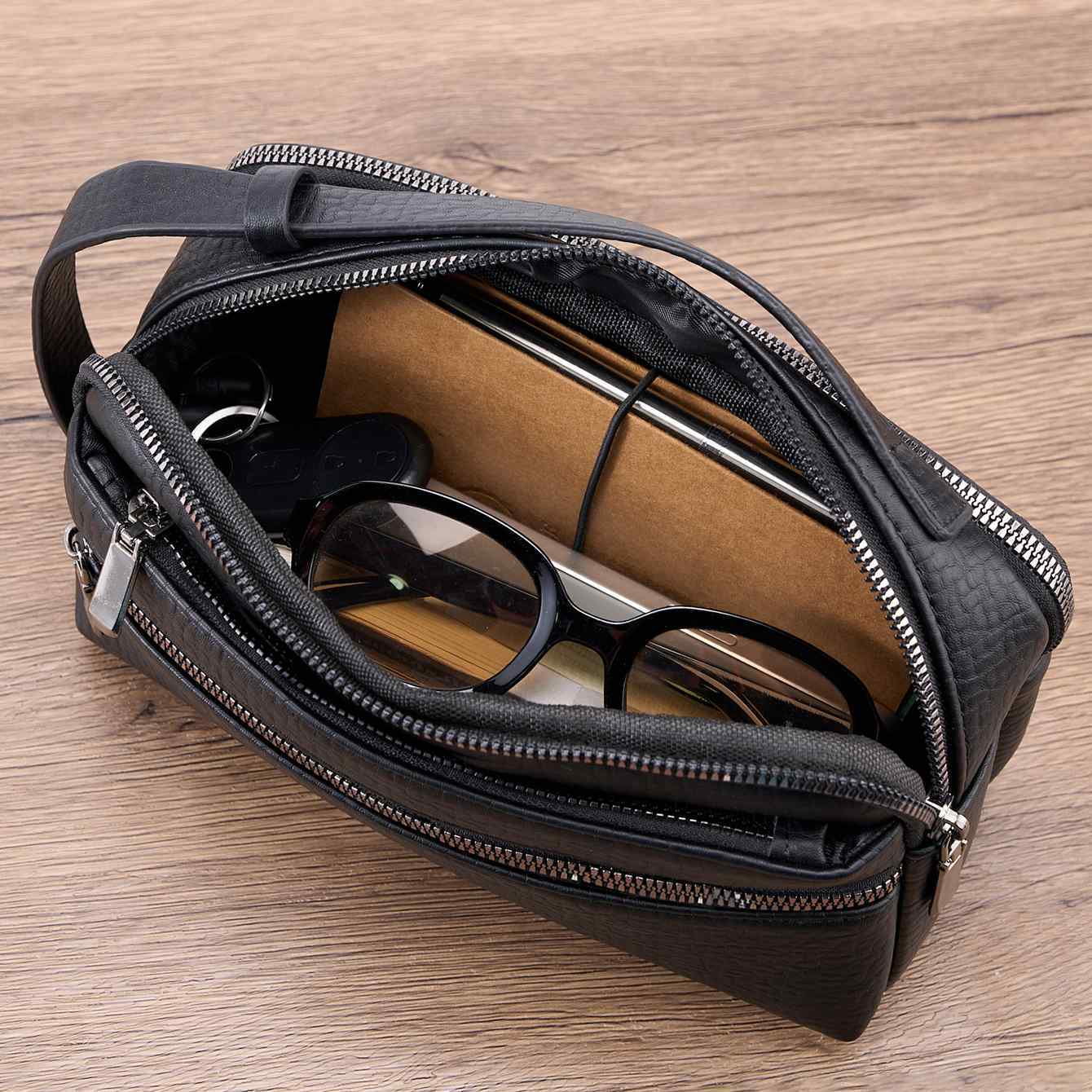 Men’s Black PU Leather Business Handbag Stylish Zip Top Briefcase with Multi-Compartments