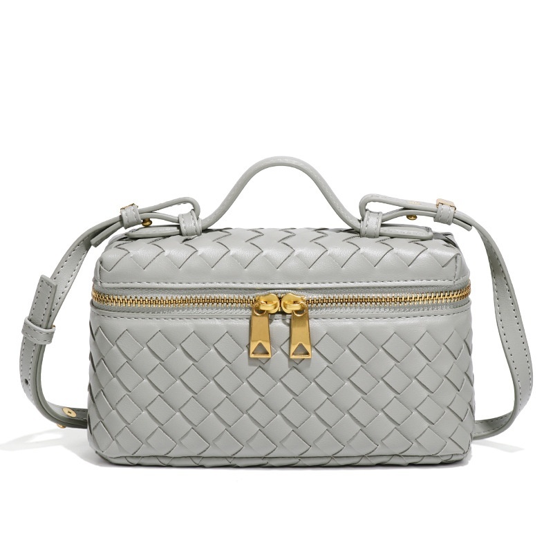 New Classic Hand-Woven Box Bag, Stylish Tote/Makeup Bag, Shoulder/Crossbody Bag, Small Square Box Bag