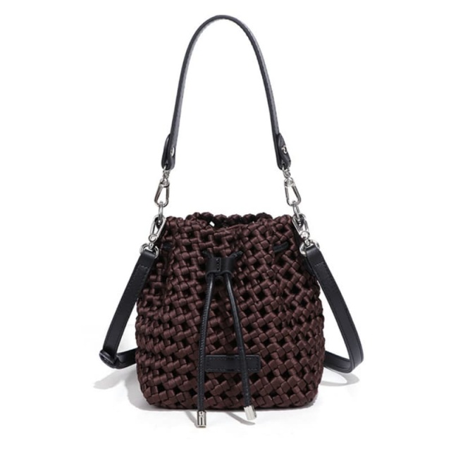 New Woven Bucket Bag, Fashionable And Trendy Handbag, Sophisticated And Versatile Leisure Shoulder/ Crossbody Bag
