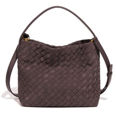 New Woven Soft Leather Tote Bag, Relaxed Fit, Suitable For Commuting, Underarm Bag, Suede, Stylish Tote Bag