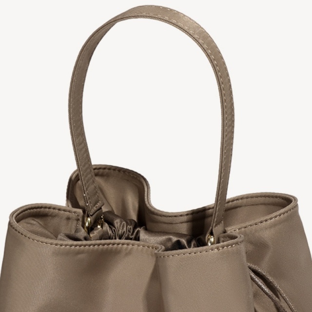 New Style Factory Direct Sale, Elegant And Stylish Nylon Tote Bag, High-Quality And Versatile Women's Crossbody Bags/Shoulder Bag