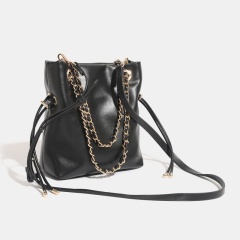 Women's Chain Drawstring Crossbody Bag, Shoulder Bag, Commuter Handbag