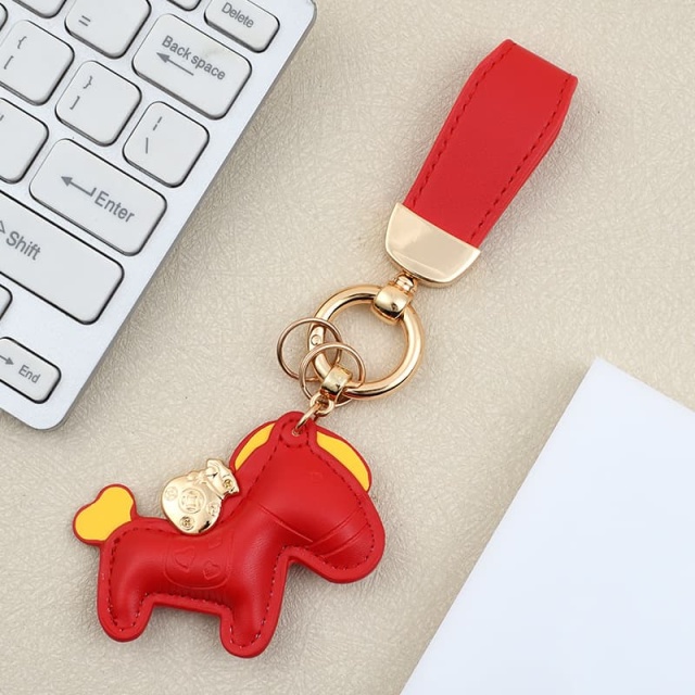 Cute Cartoon Car Keychain With Exquisite Pony Pendant Key Ring