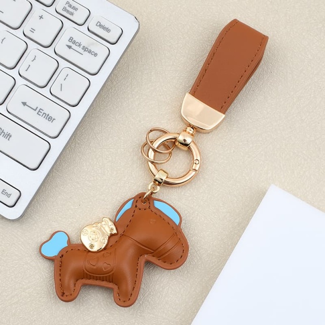 Cute Cartoon Car Keychain With Exquisite Pony Pendant Key Ring