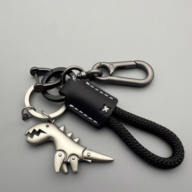 Cute Cartoon Dinosaur Cowhide Keychain, Exquisite Car Key Chain