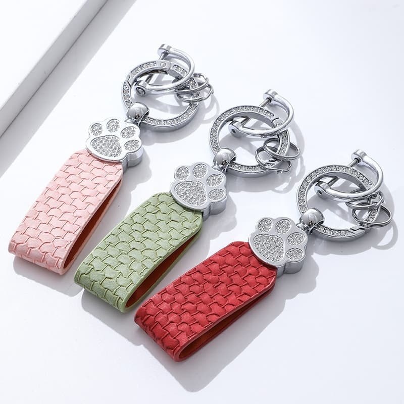 Keychain With Imitation Diamond Cat Design, Leather Keychain Pendant