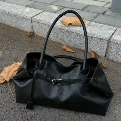 Women's Large Capacity PU Leather Tote Bag Vintage Shoulder Bag for Travel & Everyday Use