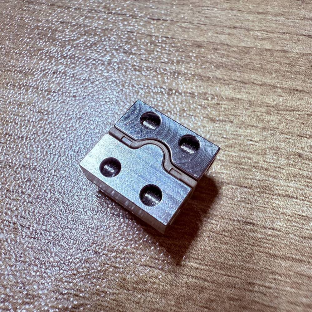 AROMAMIZER PLUS V4 RDTA- POSTLESS DECK