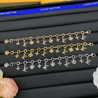 LV classic elements gold bracelet high-end fashion light luxury hand accessories