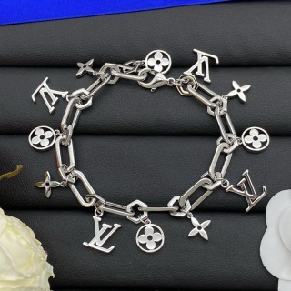 LV classic elements gold bracelet high-end fashion light luxury hand accessories