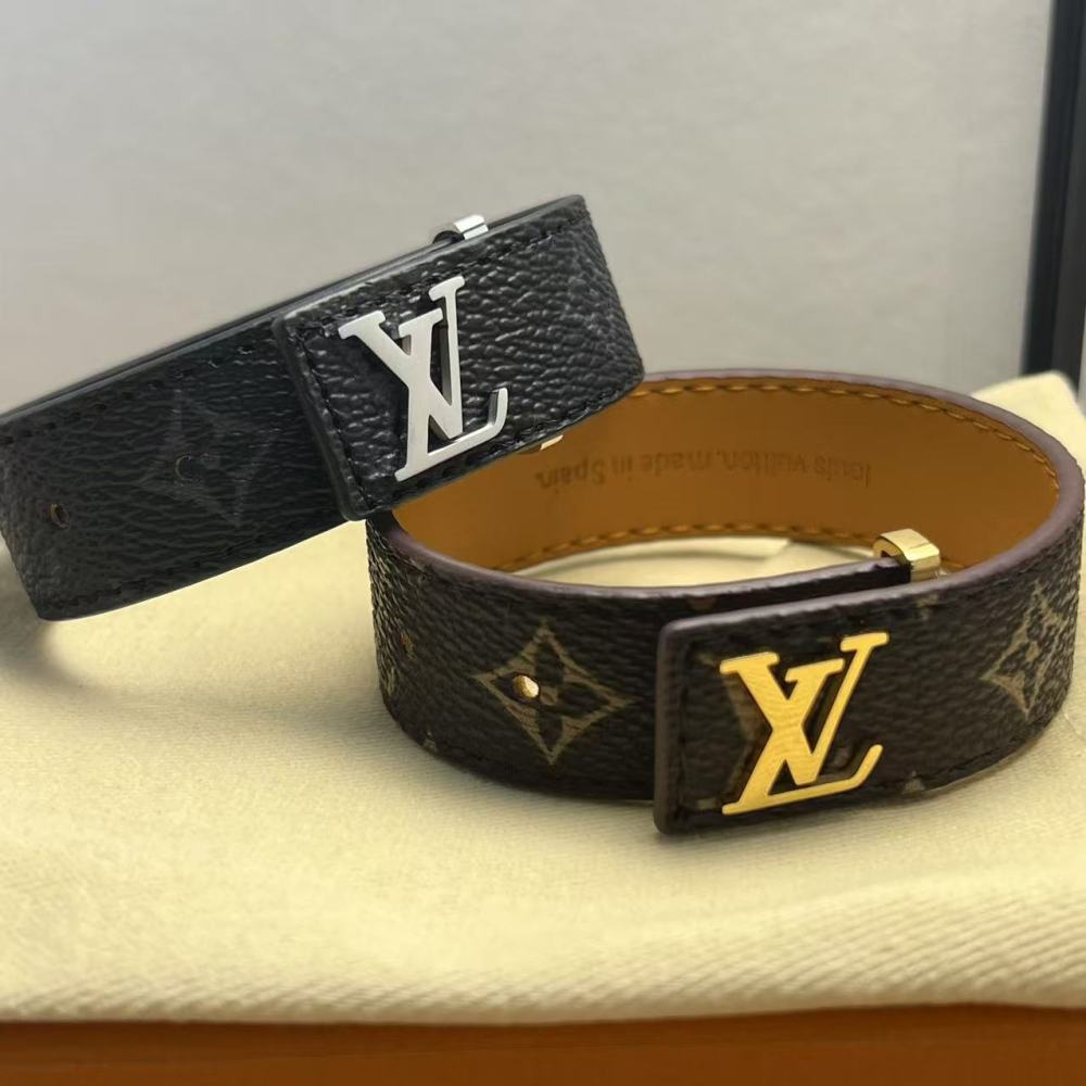 LV classic presbyopia leather bracelet high-end metal logo light luxury wristband
