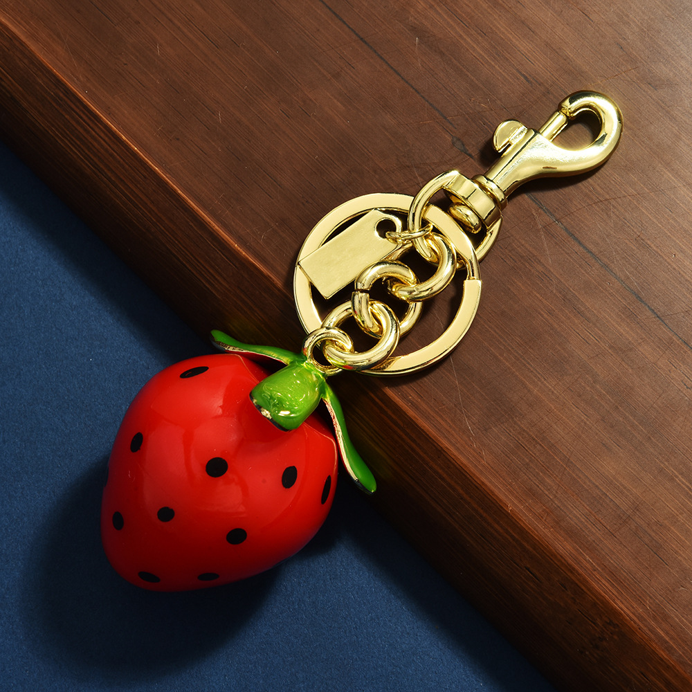 Cute strawberry keychain, three-dimensional fruit shape ornament, creative bag pendant, small gifts