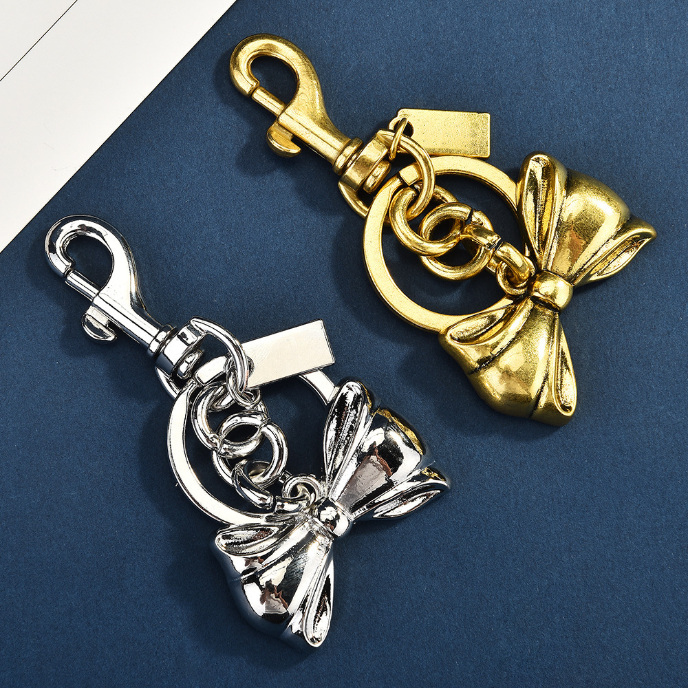 Metal bow keychain, exquisite fashion pendant, bag keyring small accessories
