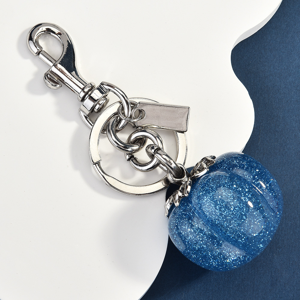 Glitter pumpkin keychain | Hang the "Colorful Little Luck" on your bag