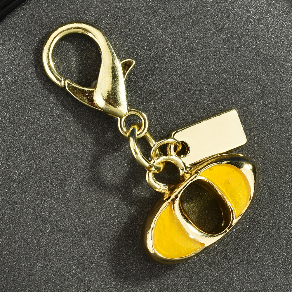 Creative mix-and-match small pendants | Put the "Little World of Personality" on the key