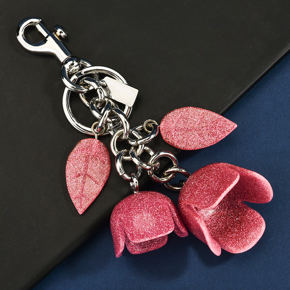 Glitter Flower Keychain | Hang the "sweet little romance" on the bag