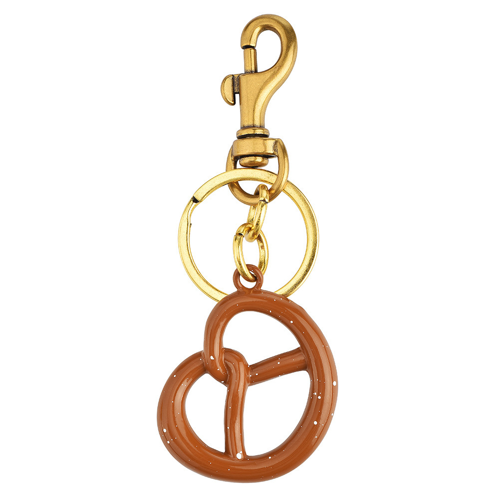 Alkaline bread shaped keychain | Hang the "Cute Snack Light" on the bag