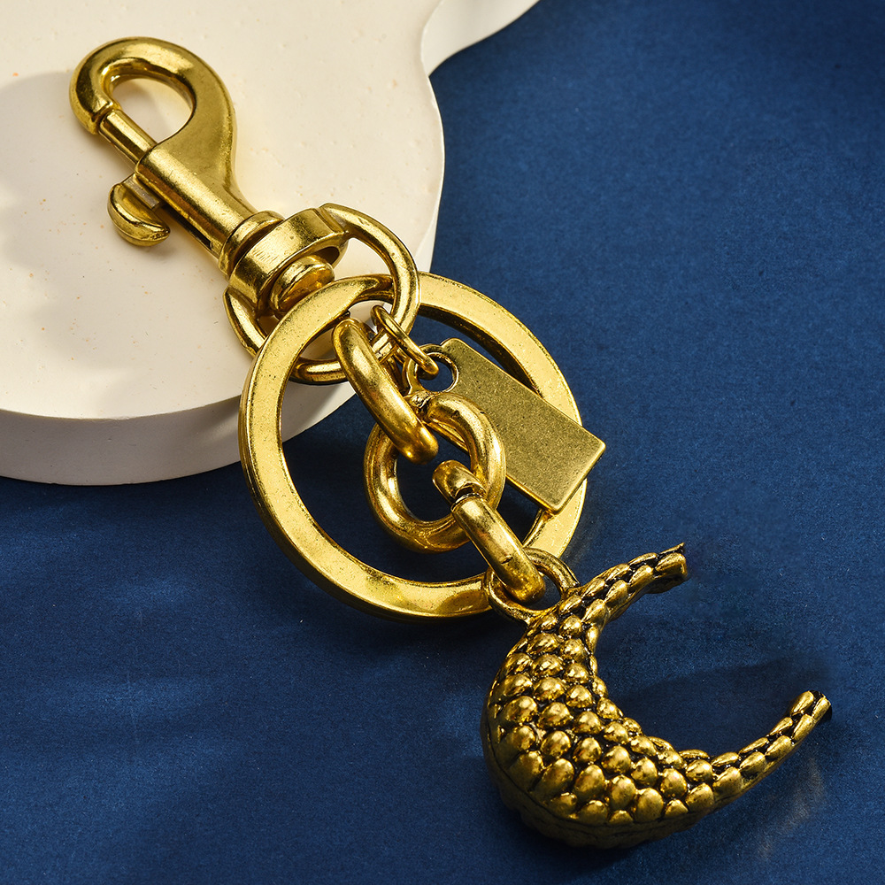 Woven moon keychain | Hang the "Personality Universe" on the key