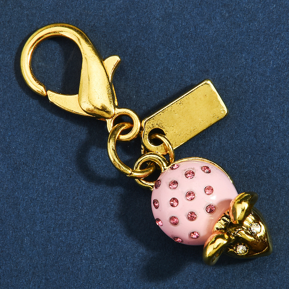 Diamond-encrusted strawberry keychain | Size "Sweet Bomb" charm