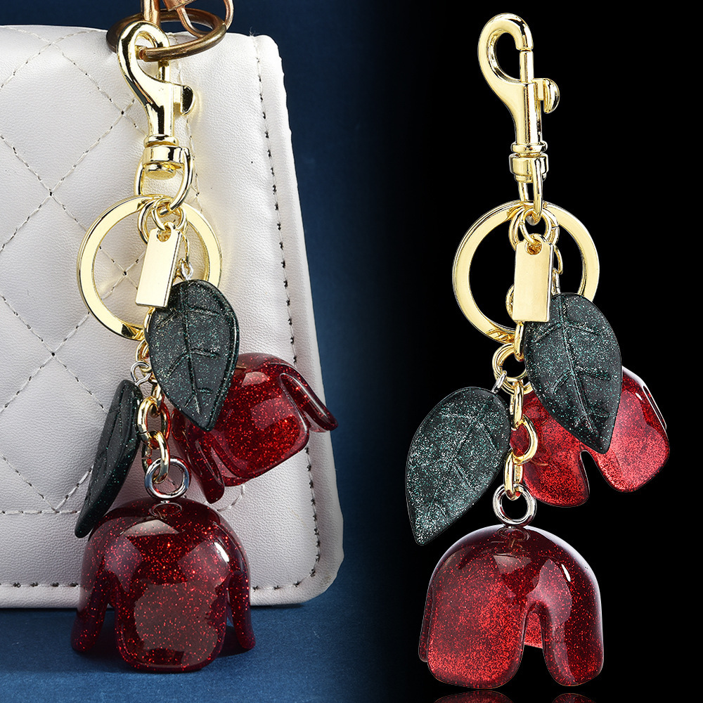 Glitter Flower Keychain | Hang the "sweet little romance" on the bag