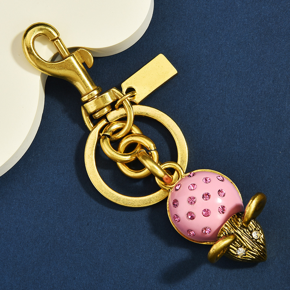 Diamond-encrusted strawberry keychain | Size "Sweet Bomb" charm