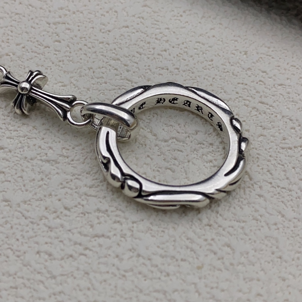 Vintage distressed silver necklace Trendy cross ring pendant Personality punk style choker