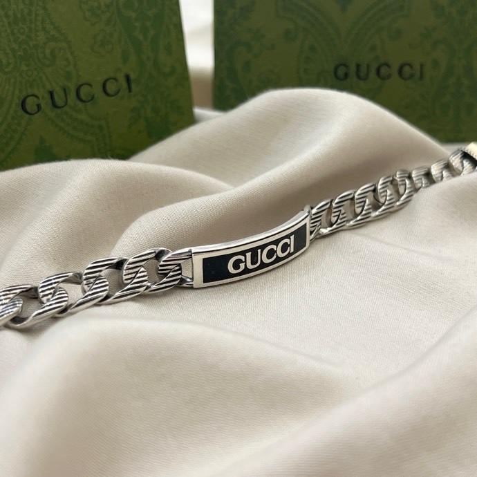GUCCI aged silver Cuban bracelet Iconic logo for couples