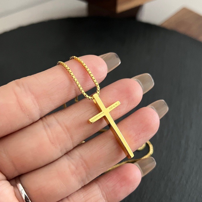 Simple gold cross necklace niche design collarbone chain personalized fashion neck ornament