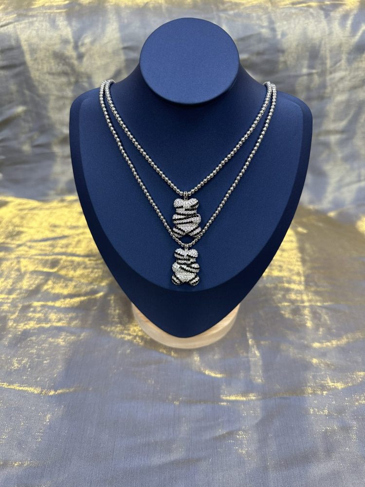 Full diamond bear shaped necklace Silver bead chain pendant necklace Cute fashion accessories