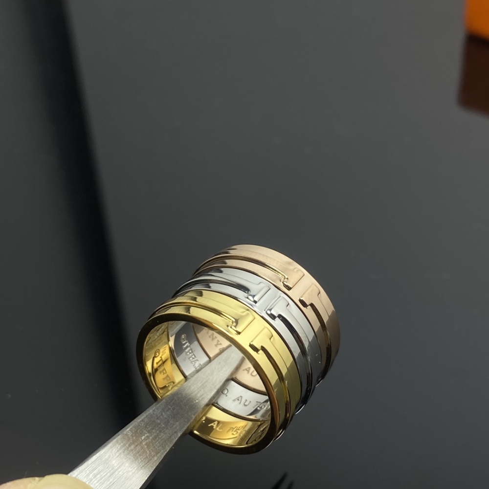 Multi-layered three-color gold rings fashionable statement rings