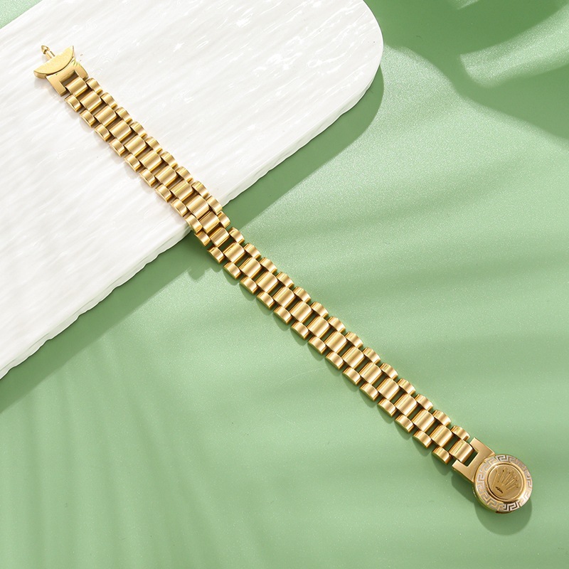 Royal! The finest solid gold crown buckle bracelet is the choice of luxury quality.