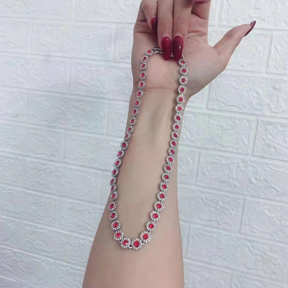 The ultimate luxury full diamond necklace Brilliant diamond jewelry