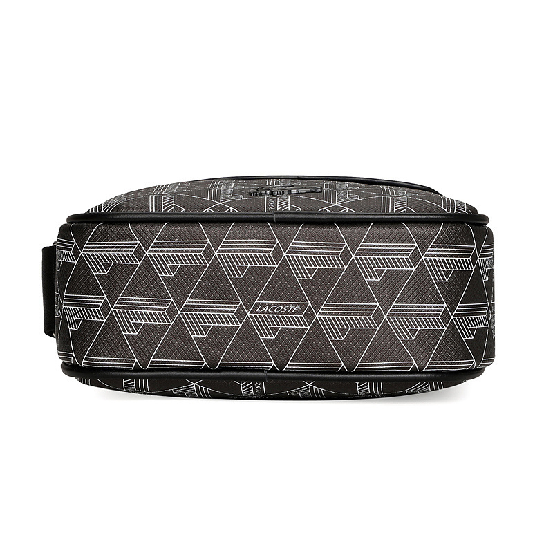 This is a crossbody bag launched by French fashion brand LACOSTE (French Crocodile), which combines a stylish appearance and practical functions to meet the needs of daily travel storage while showcasing the brand's unique style.