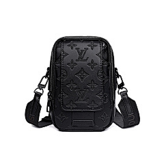 LV 黑色压纹单肩斜挎包