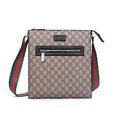 GUCCI Classic Double G Pattern One Shoulder Crossbody Bag