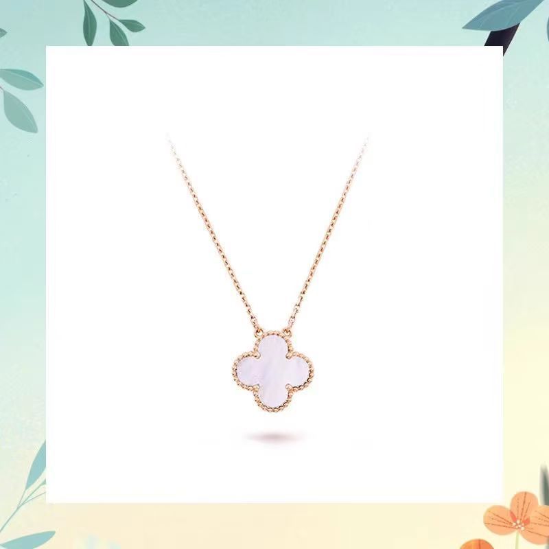 Classic four-leaf clover red agate gold necklace