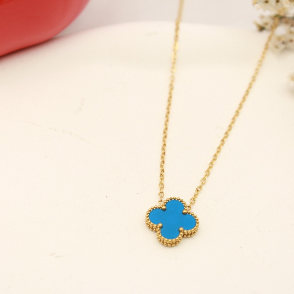 Classic four-leaf clover red agate gold necklace