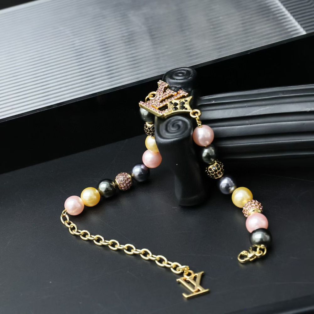 001  LV DANDY PEARLS 手链  LVDandy Pearls 手链致敬 Pharrell Williams