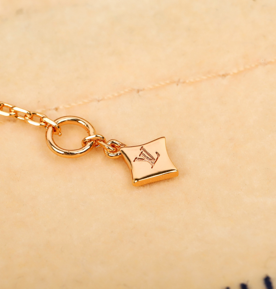001  Color Blossom BB