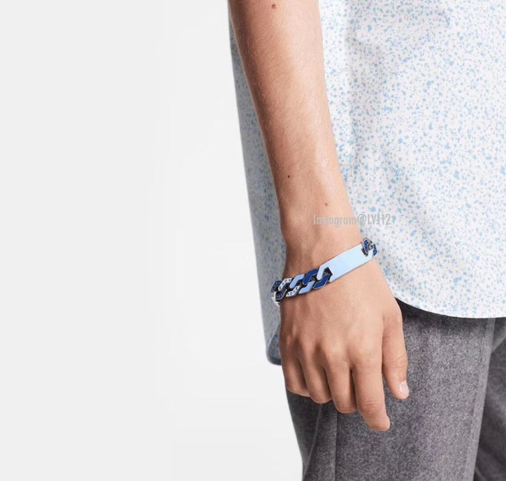 001  LV Cuban necklace:  LV Cuban bracelet