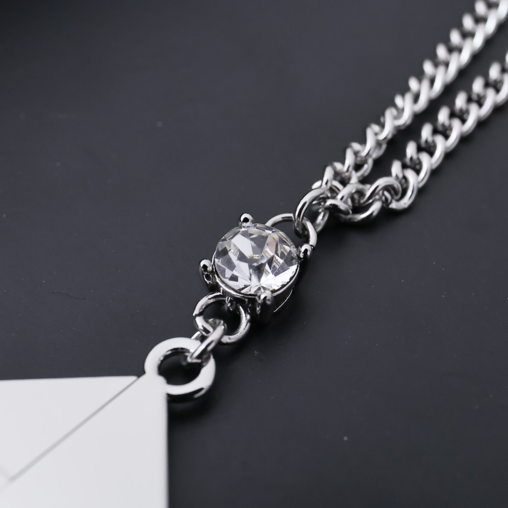 001  lv traine